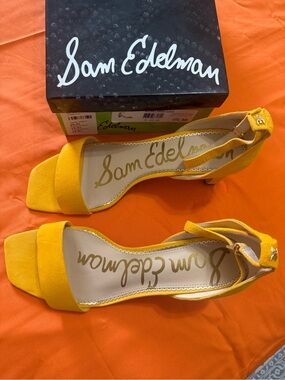 Sam Edelman Holmes Amber Suede Mid Heel Ankle Strap Sandals